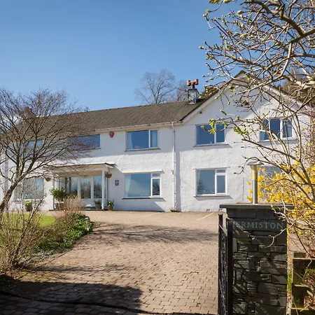 Gæstehus Hermiston 4*